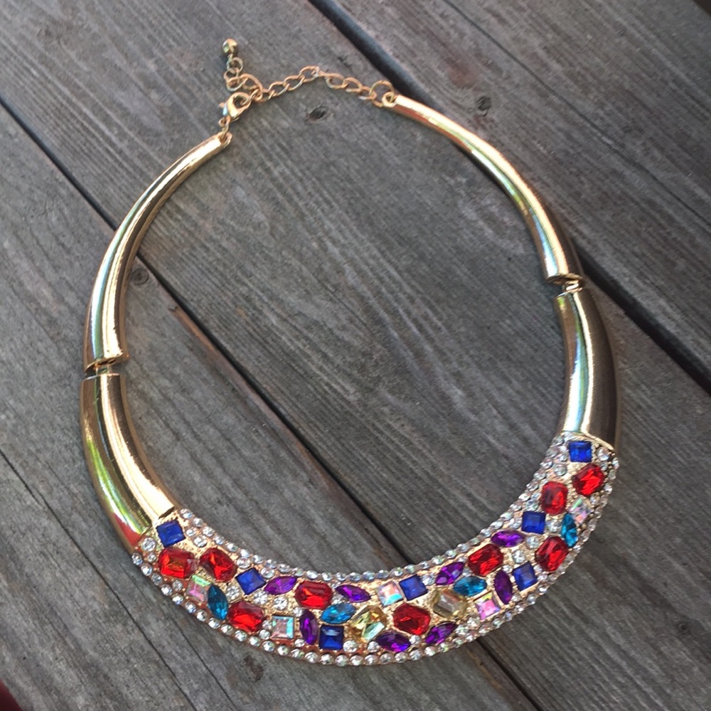 Rainbow Bling Statement Choker NWOT Goldtone